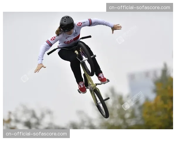 UCI BMX Freestyle Flatland世界锦标赛，日本选手渡部晓斗凭借创新动作组合夺冠。