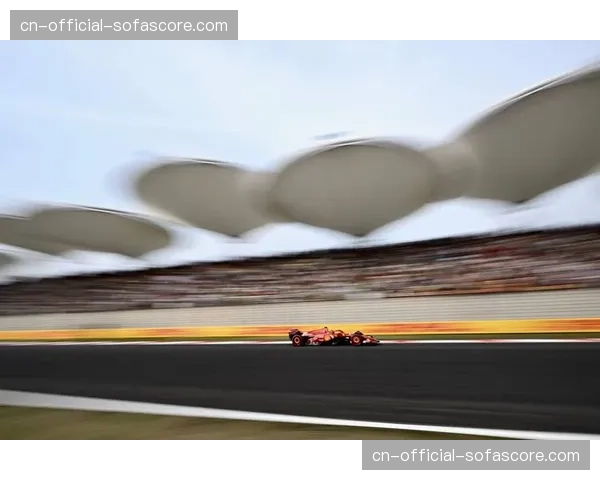 F1中国站排位赛：周冠宇主场作战晋级Q3，维斯塔潘收获赛季首杆